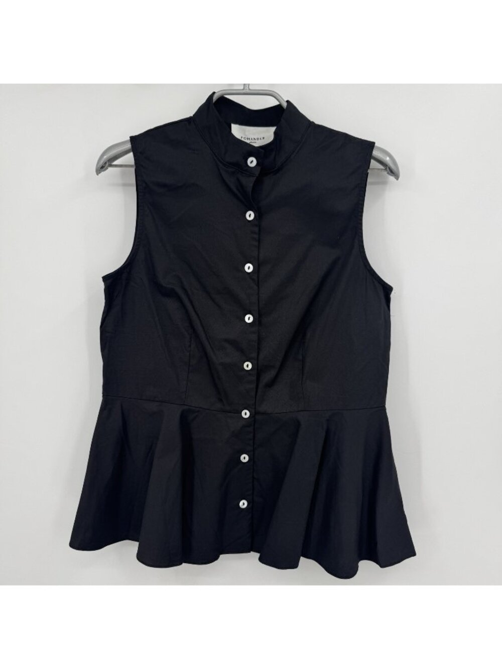Pomander Place by Tuckernuck Black Sleeveless Paulina Top S Small 100% Cotton